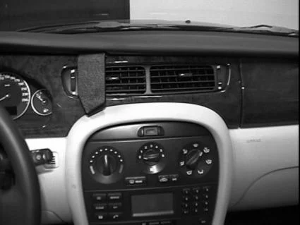 Center Dash Mount for Jaguar X-Type