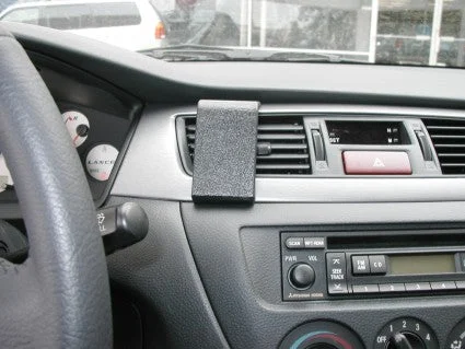 Center Dash Mount for Mitsubishi Lancer