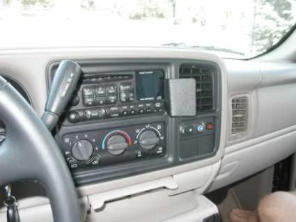 Center Dash Mount for Select Cadillac, Chevy, and GMC Models